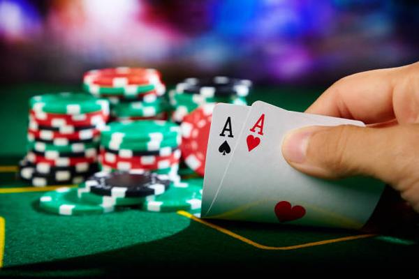 A Closer Look at a Singapore online casino