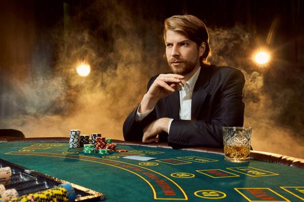 Enjoy Classic Baccarat Games through the best online casino sites Singapore for Casino Fans